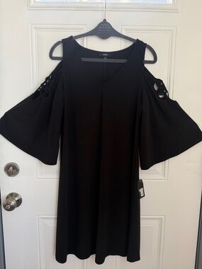 MSK Black Cold-Shoulder V-Neck Midi Dress with Lattice Sleeve Detail Medium NWT
